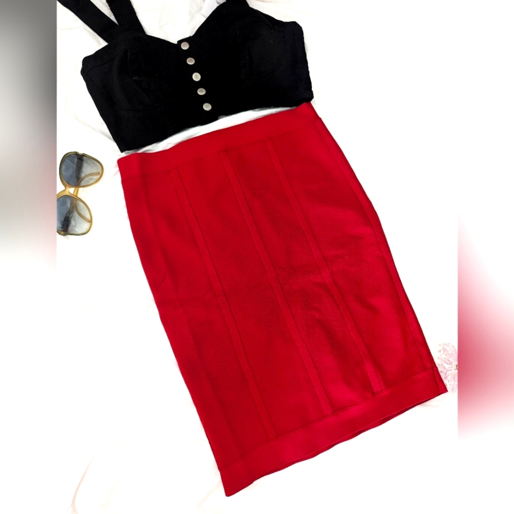 BCBG Banded Bodycon Skirt Raspberry
